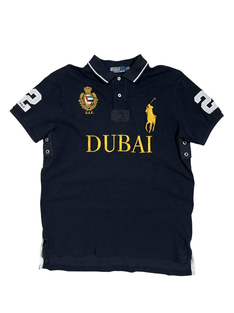Sötétkék vintage Polo póló, arany DUBAI felirat, hímzett logók, sportos dizájn