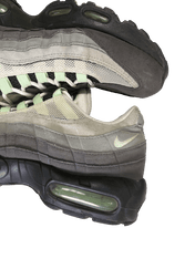 Vintage Nike Air Max 95 zöld-fekete streetwear sneaker, retro design, prémium sportcipő