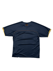 Sötétkék vintage streetwear póló arany ujjszegéllyel, hátulnézet, fehér gallérral