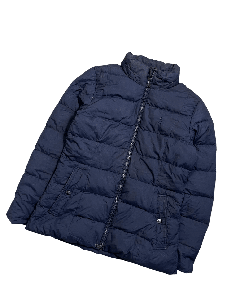 Sötétkék, steppelt pufi dzseki cipzáros záródással, két első zsebbel