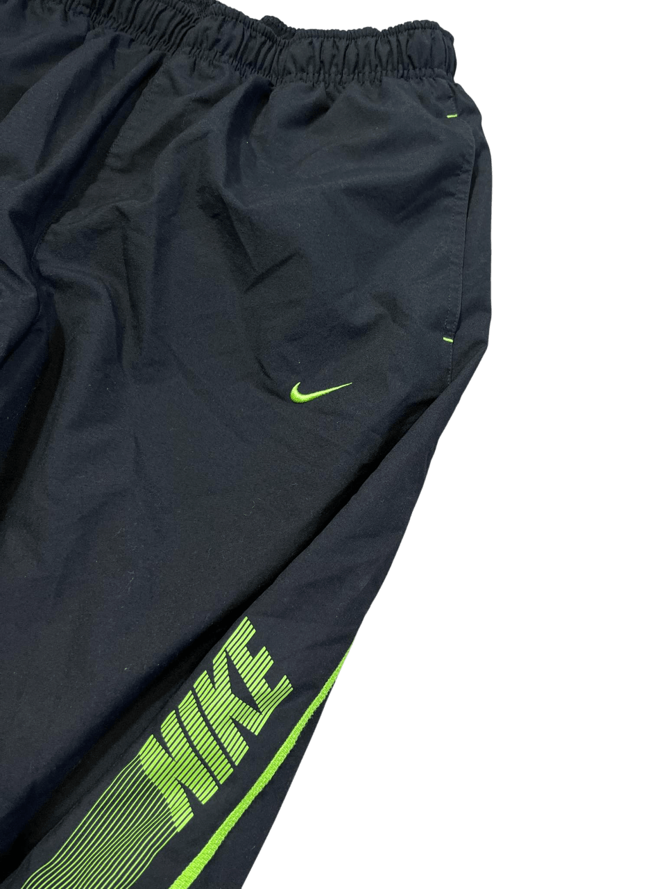 *Nike Vintage Baggy Trackpants (XL)