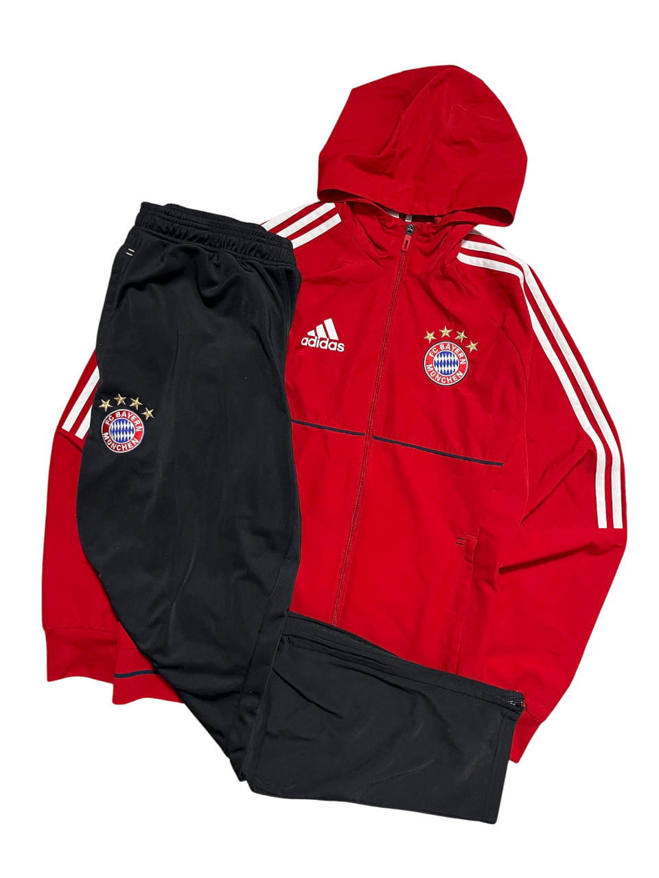 *Adidas 2017-18 Bayern Munich Tracksuit (M)