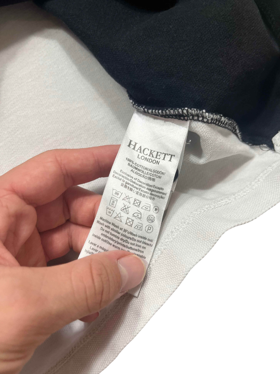 Hackett Aston Martin Polo (L)