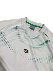 Fehér Nike TN Air vintage póló zöld mintával, streetwear stílus, rövid ujjú felső