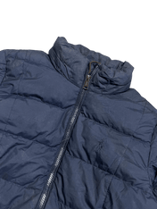 Férfi sötétkék, bélelt pufidzseki cipzárral, streetwear stílusban