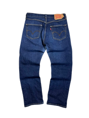 Vintage sötétkék farmernadrág hátulnézet, két hátsó zsebbel, streetwear stílus